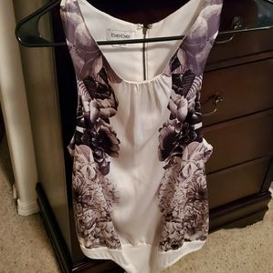 Sleeveless bodysuit.